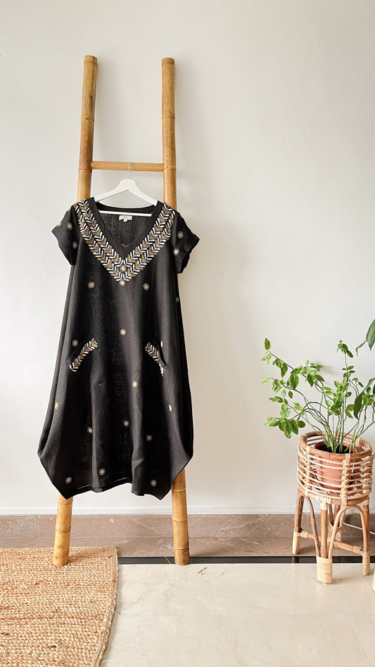 ATMAN Linen Dress with Hand Embroidery