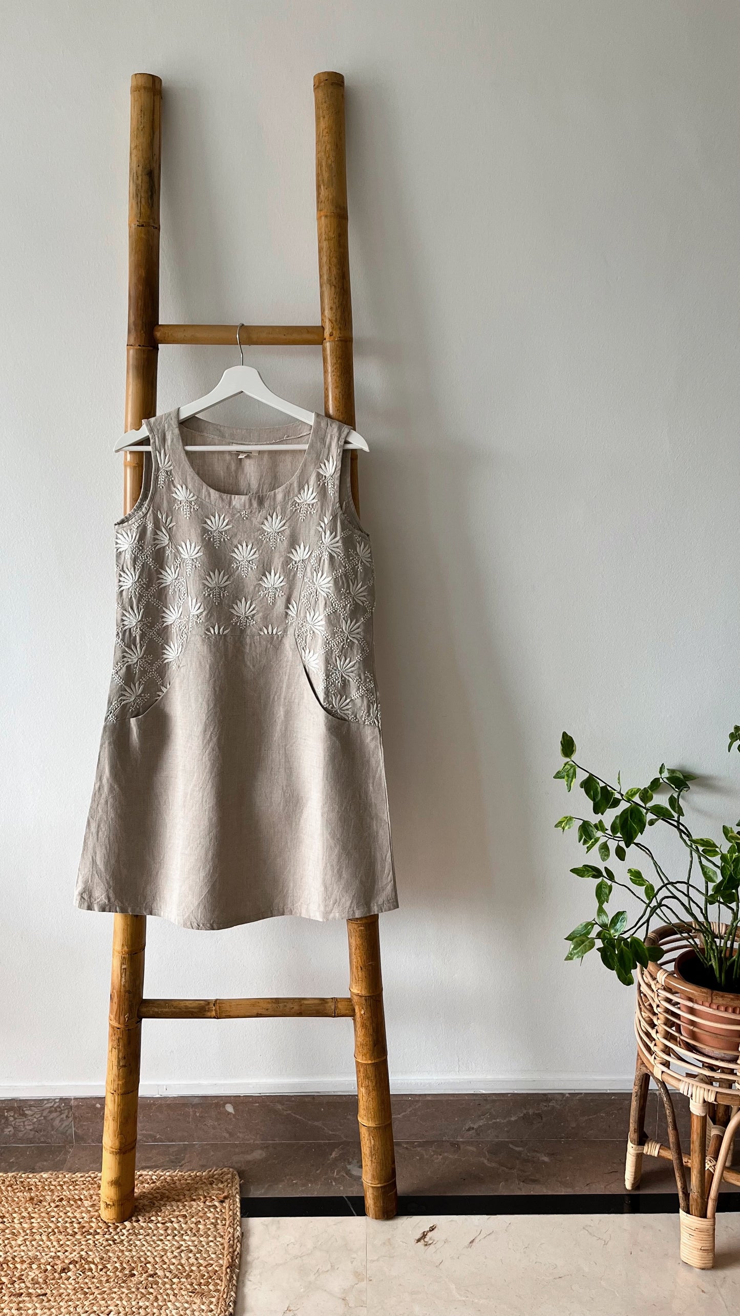 SUKH Sleeveless, Short Linen Dress with Hand Embroidery