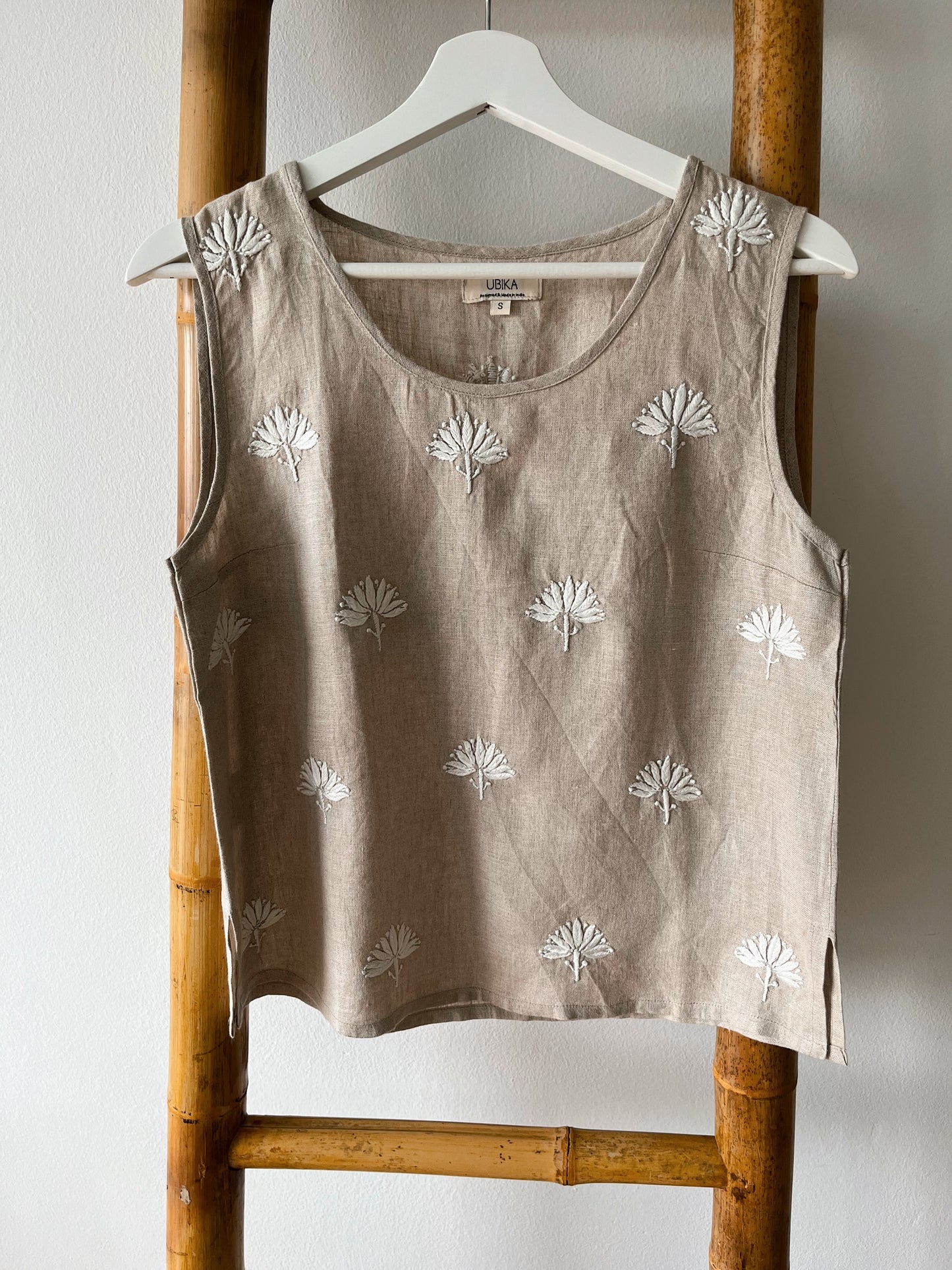 ARYA Sleeveless Short Linen-Hand Embroidered Top